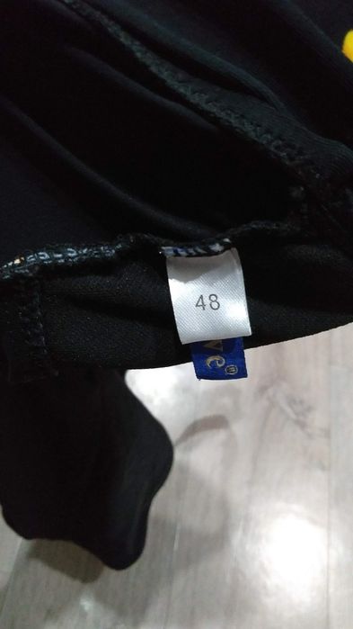 Продам  новый Купальник новый