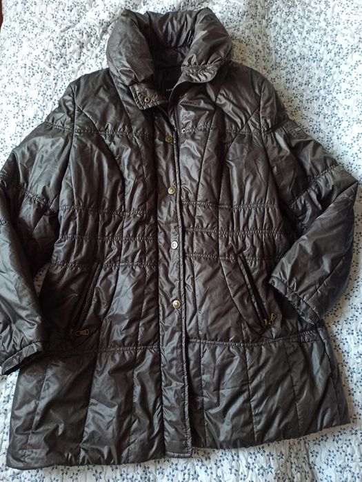 Дамски зимни и пролетни якета