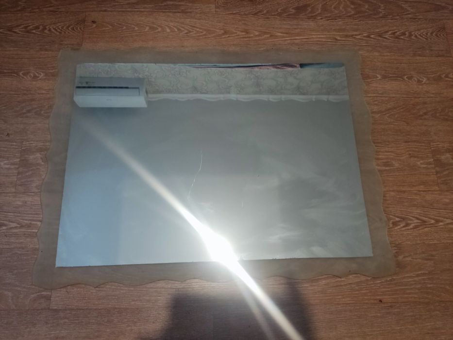 продам зеркало резное