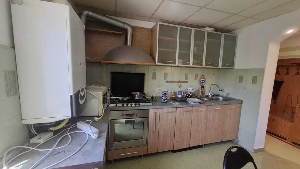 Proprietar vând apartament 2 camere, 58 mp, centrală proprie – Dâmbovița