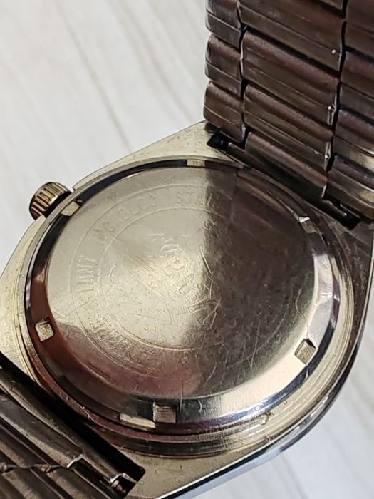 Ceas VETTA Dry Automatic Calendar 35 mm - Funcționează excelent!