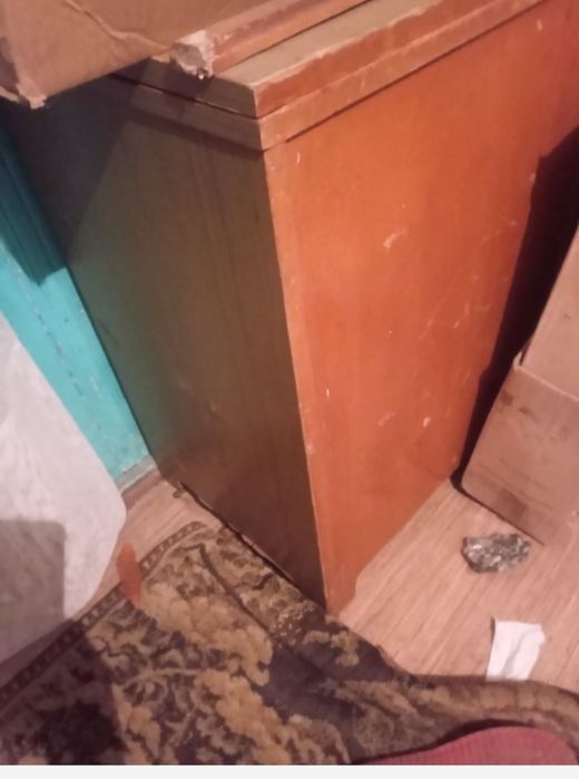 Продам швейную машинку Зингер.