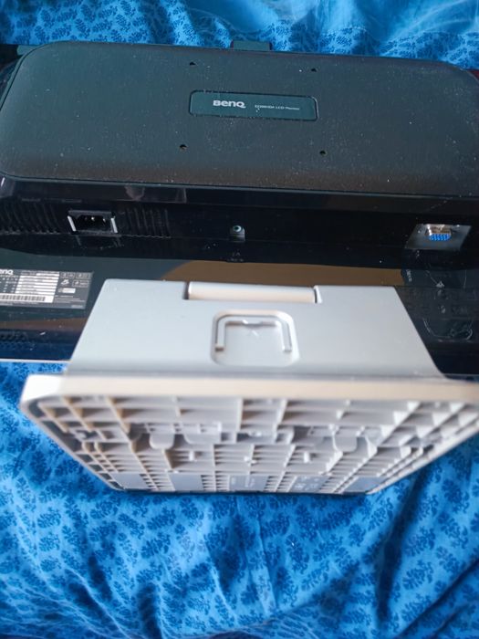 Benq монитор 60hz