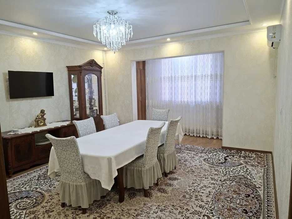 4 комнатная 100м2 ориентир Бадамзар, квартира со свежим ремонтом