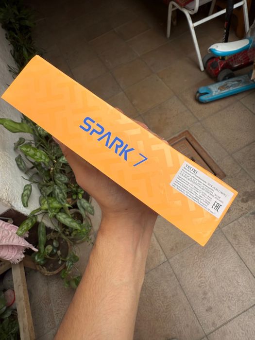 Tecno Spark 7   32 gb  Yengi ochilmagan