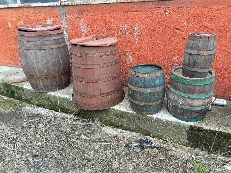 Стари бъчви 100/150литра