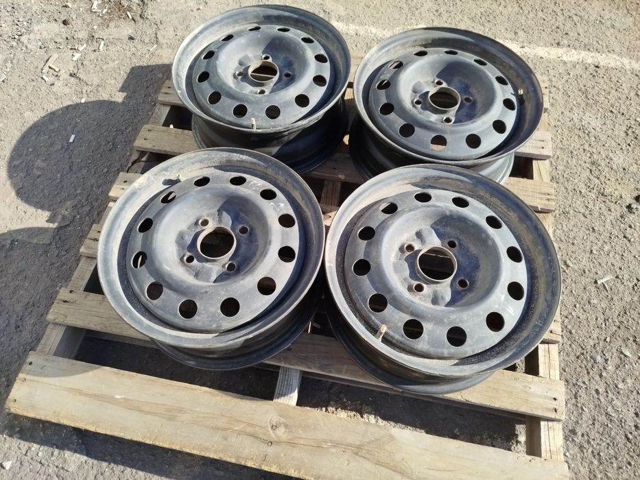 15 цола 4 х 114,3 Хюндай Соната / КИЯ / Митсубиши - 6 инча / ЕТ 46