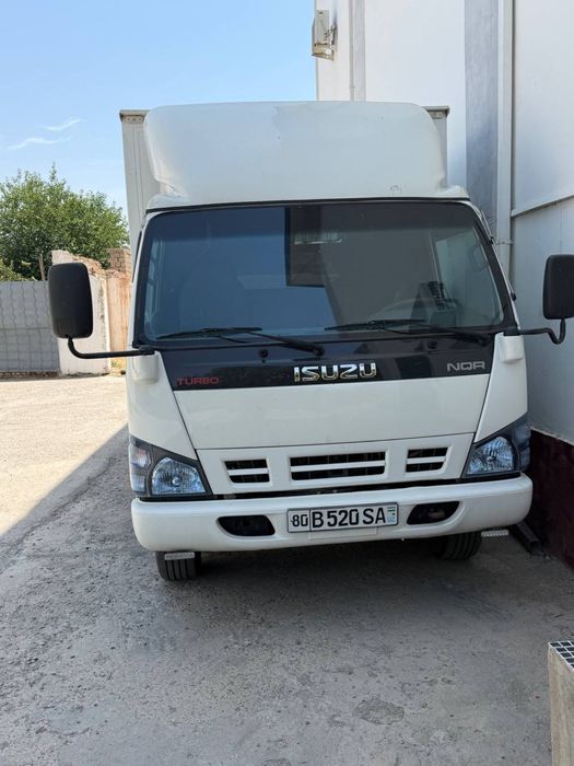 Isuzi 5tonnalik xolati ideal