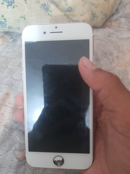 Продам айфон 7 32гб