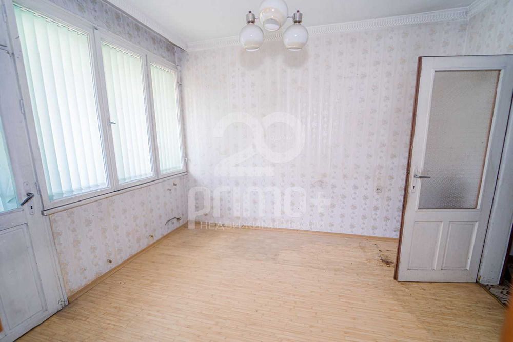 Продава се Многостаен апартамент в Велико Търново, Център - 127 кв.м за 1339 €/кв.м - Снимка #6