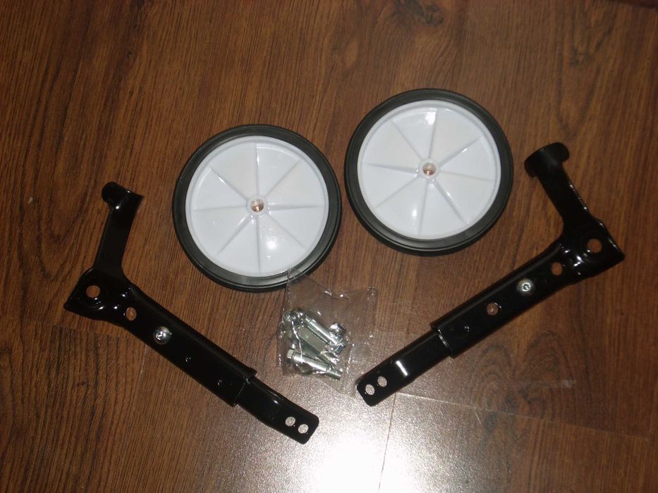 Помощни колела нови за велосипед,колело универсални от 12 до 20 цола.