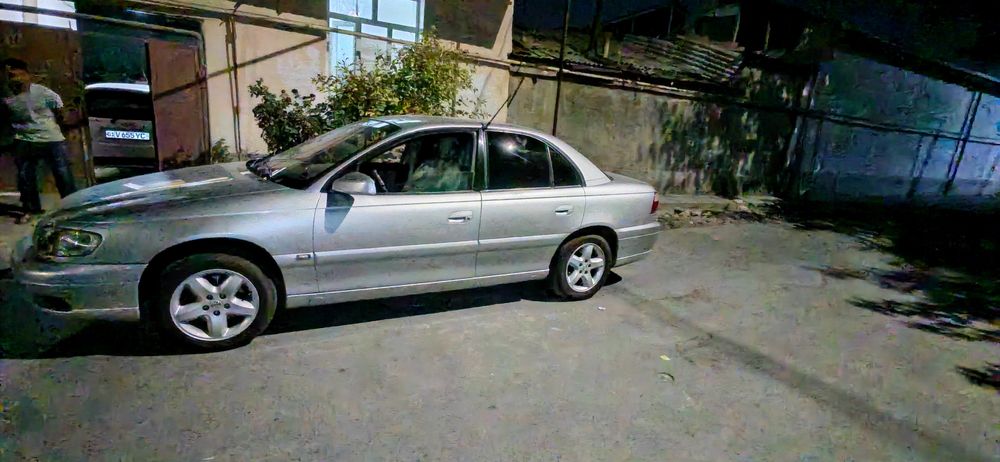 SROCHNA  prodayotsa Opel omega B6