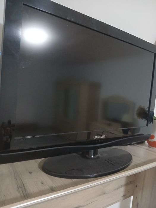 Срочно Телевизор сотилади