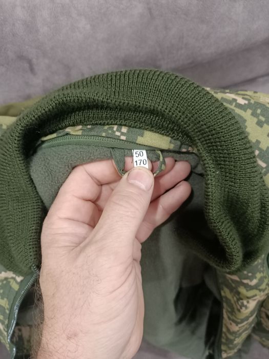 Продам бушлат зимний.