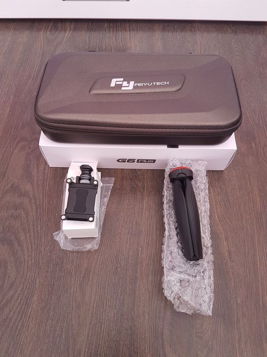 Гимбъл Feiyu Tech G6 plus + стойка за телефон + трипод