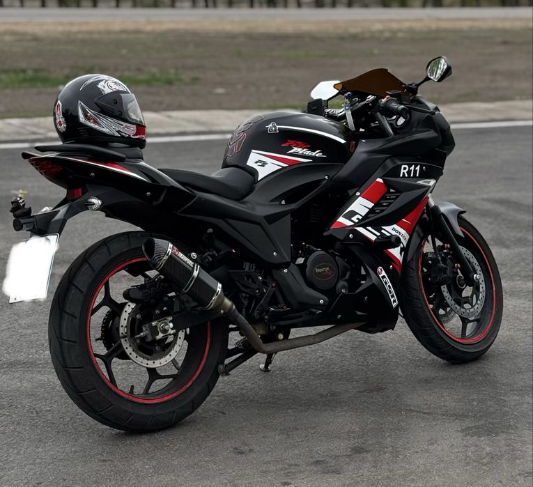 Продам мотоцикл Skyline R11