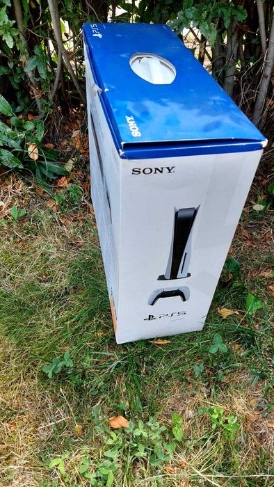 продам коробки от PSP 5.