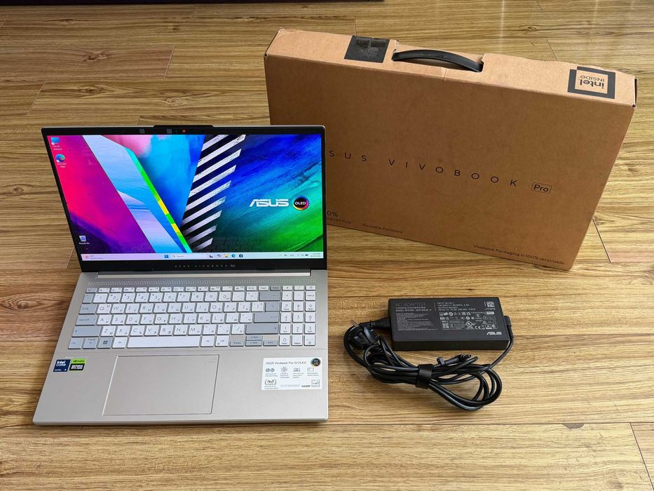3k 120Hz OLED Asus Pro 15`Core Ultra 9-185H/RTX 4060/24GB DDR5/512GB NVMe/Батерия 100%