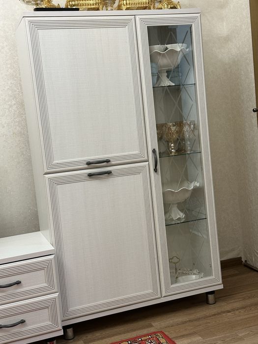 Шкаф для гостиный