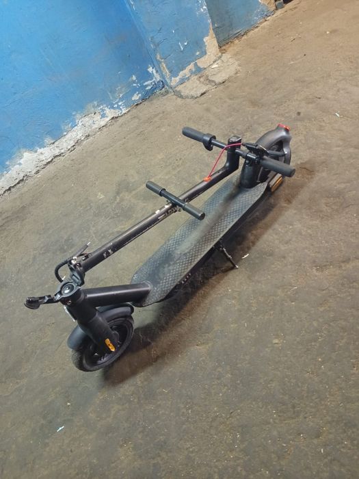 Продам Электросамокат ARTWAY