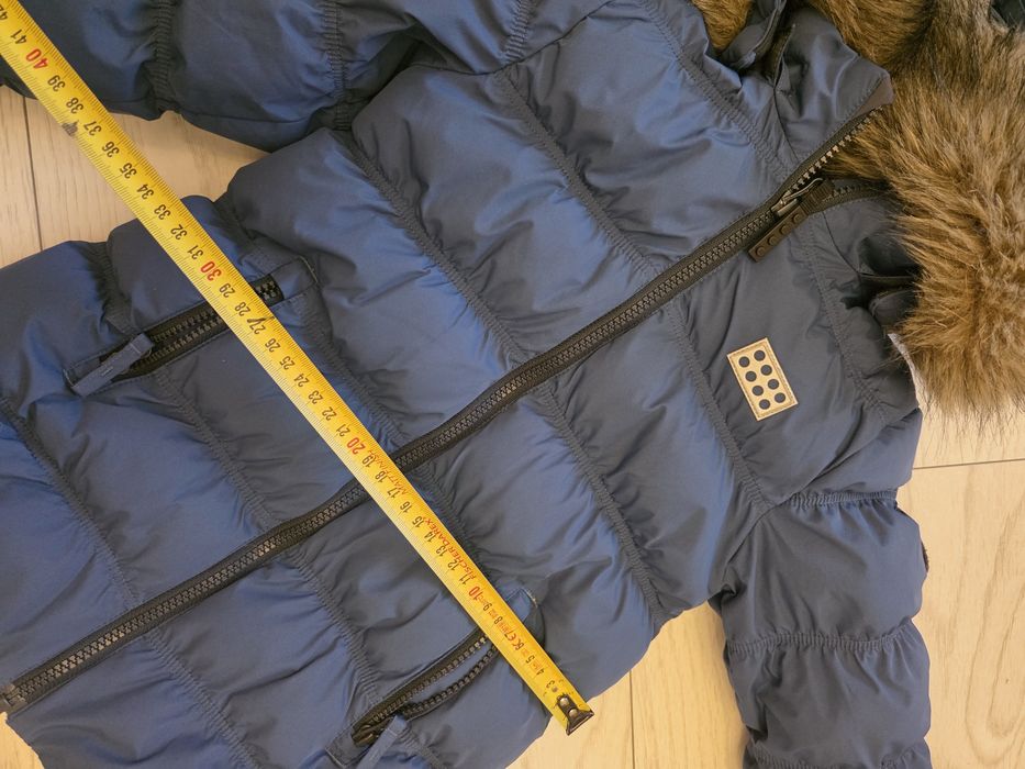 Geaca LEGO WEAR (marimea 104) - verificati masuratorile