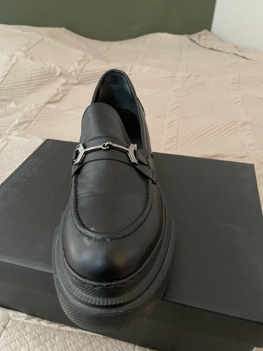 Продаю туфли платформу