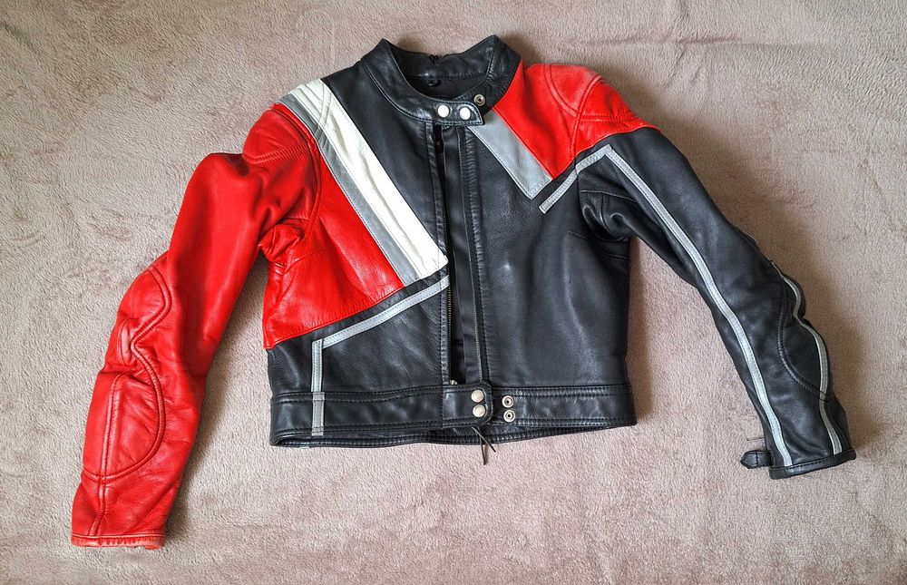 Моторджийско яке