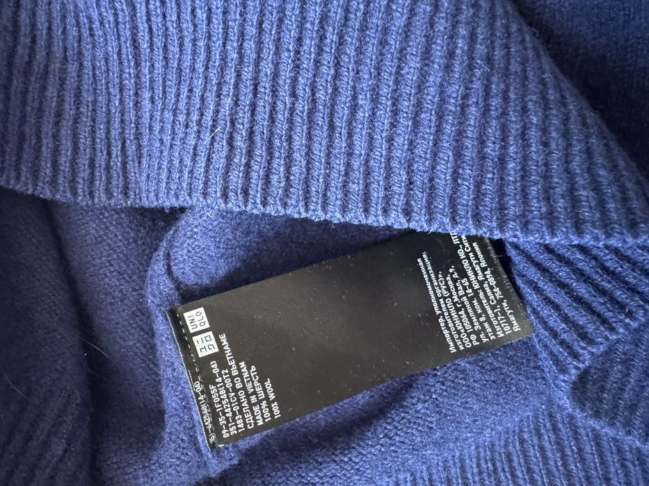 Свитер uniqlo 100% шерсть