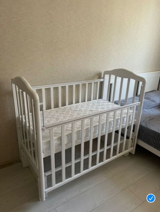Продам детскую кроватку