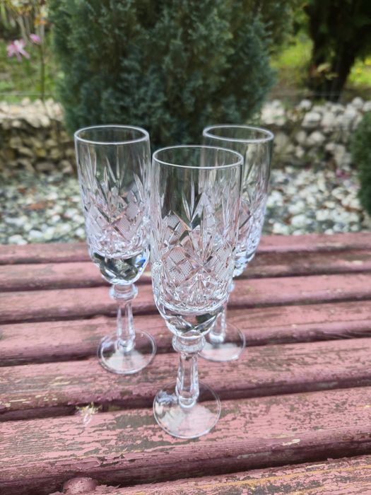 De vânzare  pahare de cristal