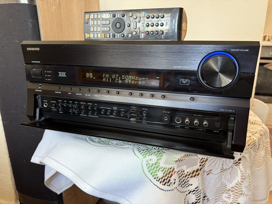 Onkyo TX-SR876 25 кг Мощен ресивър