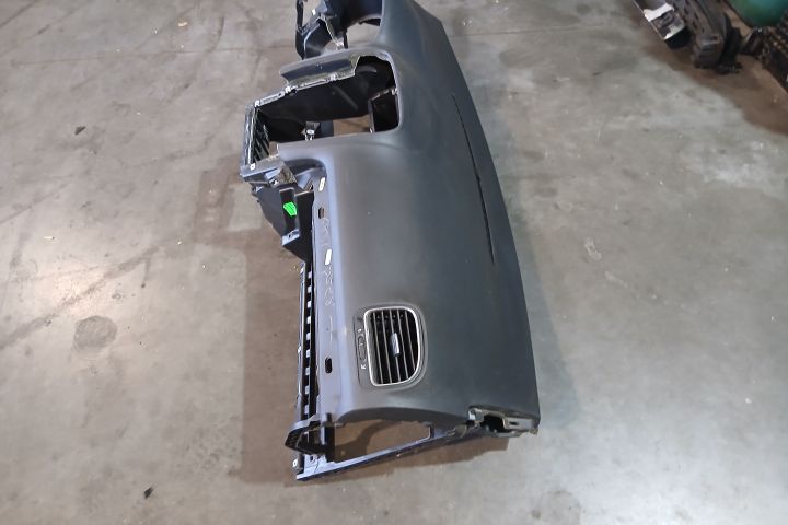 Plansa bord Volkswagen VW Golf a 6-a generatie