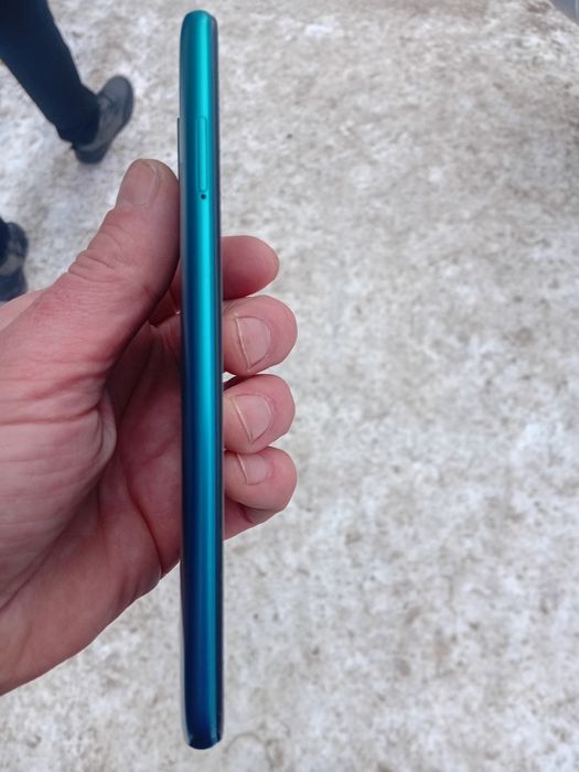 Продам телефон Redmi 9