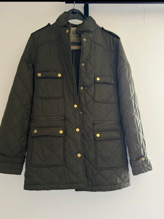 Топло,леко яке.Изключително стилно!