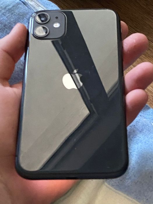 Продам айфон 11 СРОЧНО