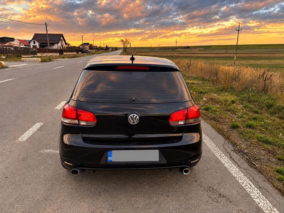 VOLKSWAGEN Golf 2010 — imagine 4