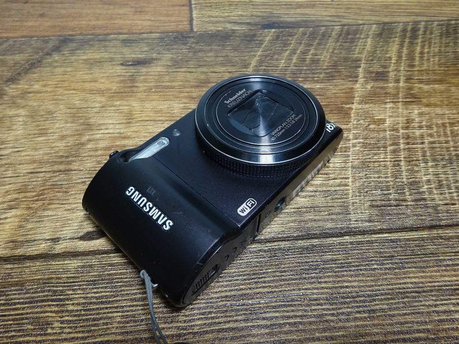 Aparat foto digital retro Samsung WB150F