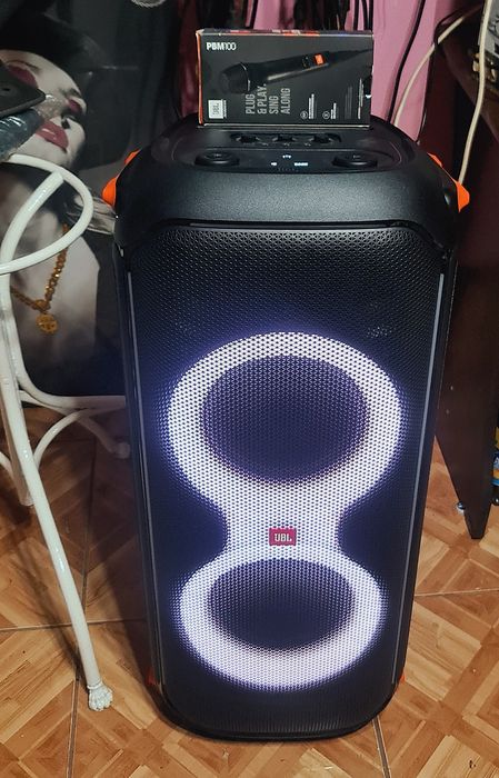 Jbl 710 partybox(Microfon inclus)