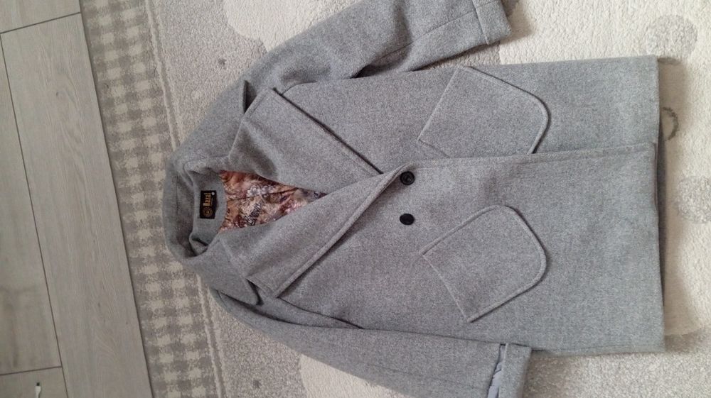 Пальто женское, стильное