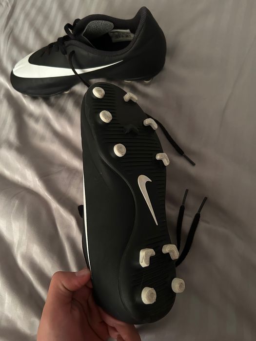 Детски калеври Nike 37,5-ти номер