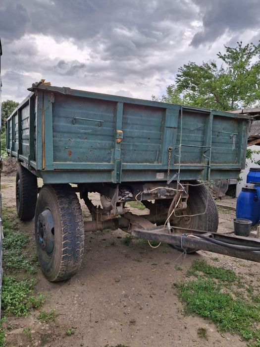 Vând remorcă agricolă