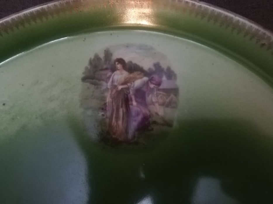 Чайник с подносом "Жницы" 1925 года Дулевский Фарфоровый завод