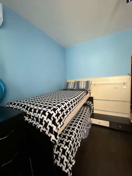 Двуетажно легло на релси