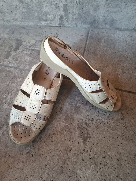 Sandale piele naturala comode