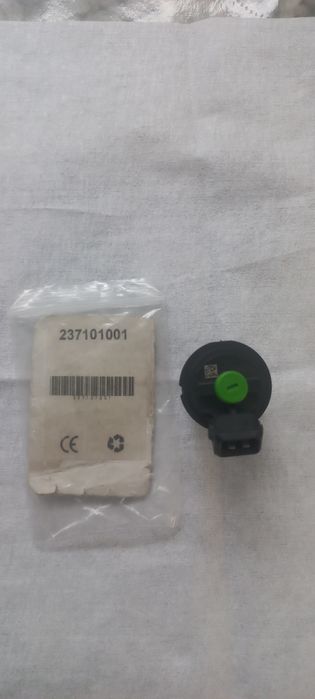 Vând injector GPL dacia logan ,instalație landi renzo