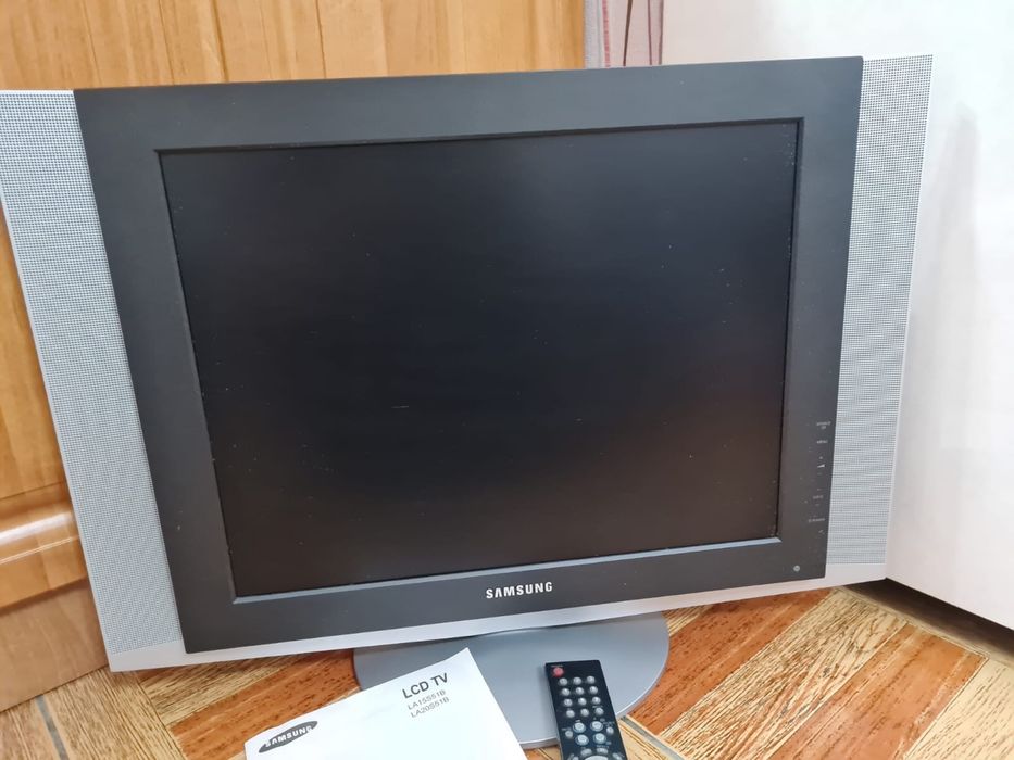 Телевизор samsung