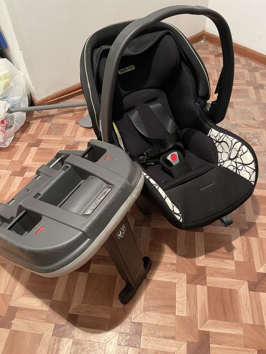 Продам коляску peg perego
