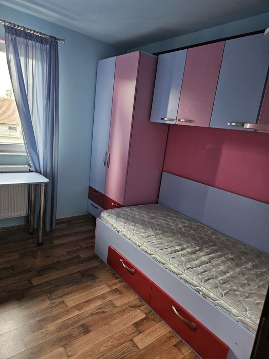 Apartament 3 camere de inchiriat