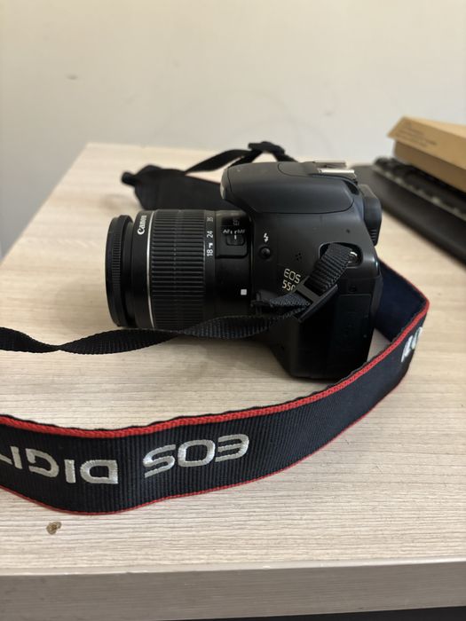 Фотоаппарат Canon EOS550d