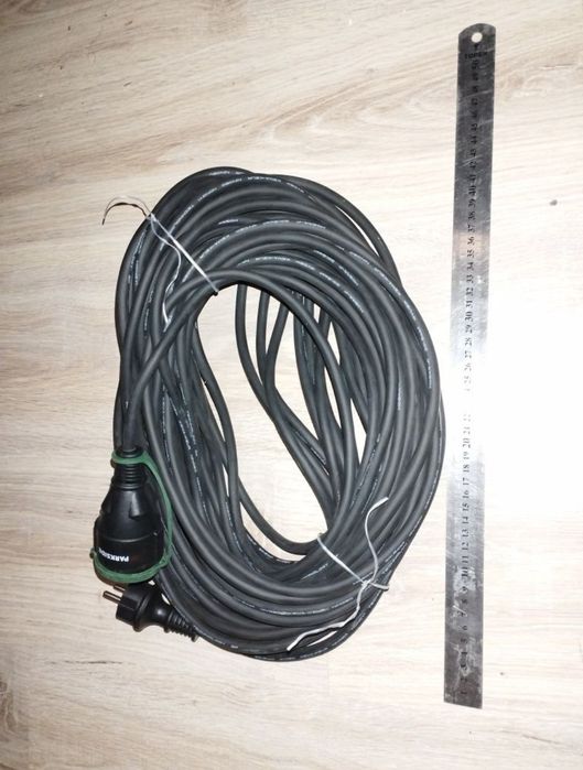 Prelungitor Parkside 25 m si Set 5 Prelungitoare Robuste - cupru